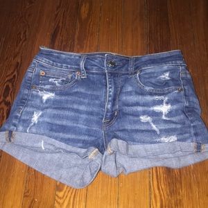 American Eagle Hi-Rise Shortie